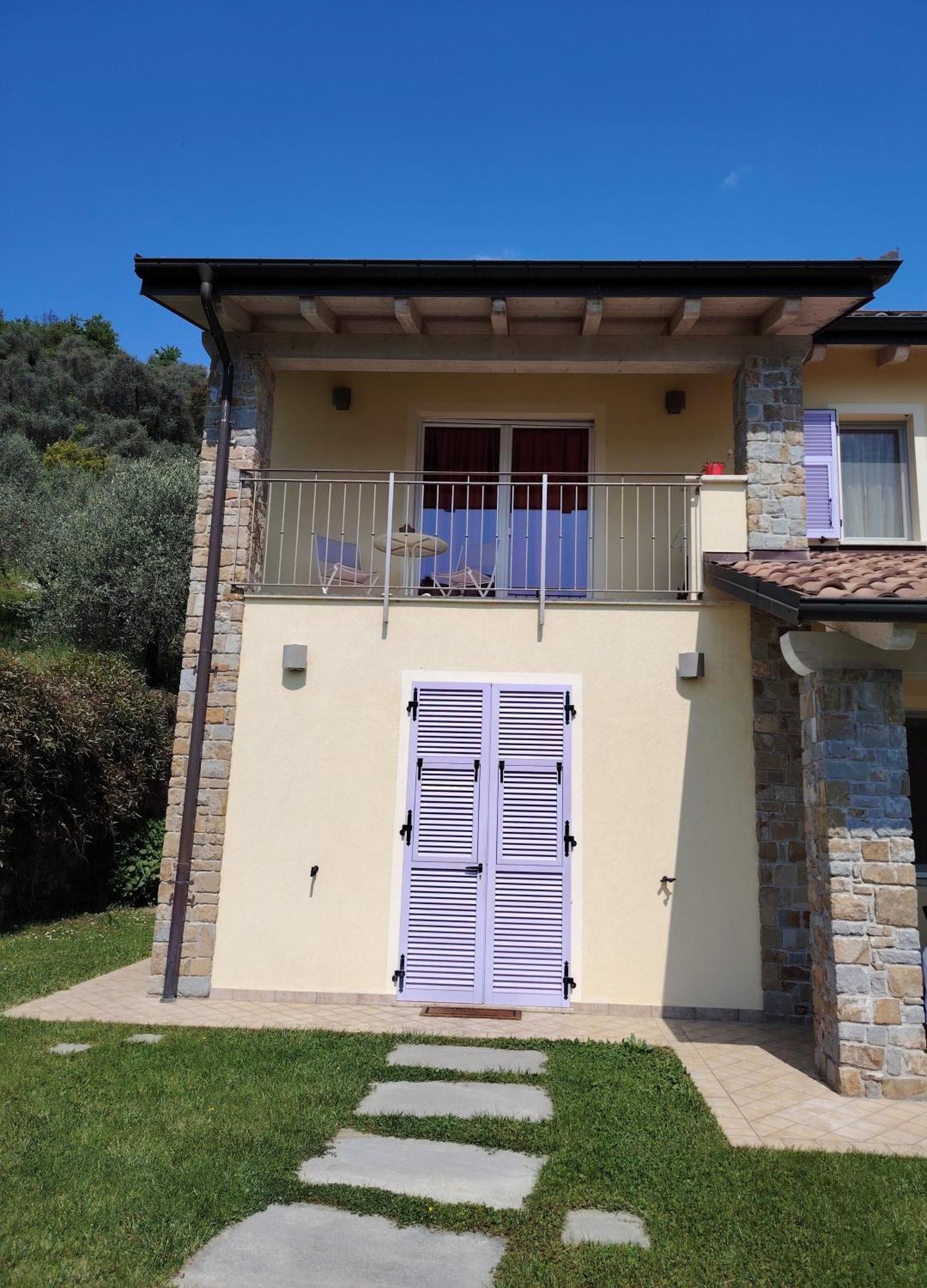 La Cicala Stonata Bed & Breakfast Dolceacqua Exterior photo